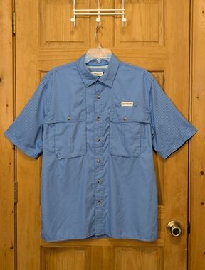 Magellan Outdoors Fish Gear SS Shirt Vented Relaxed Mag Wick Men Med Blue Plaid